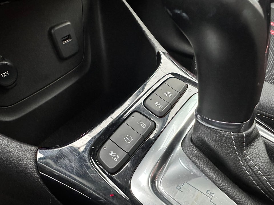 Opel Crossland 1,2 T 130 GS Line aut. 5d