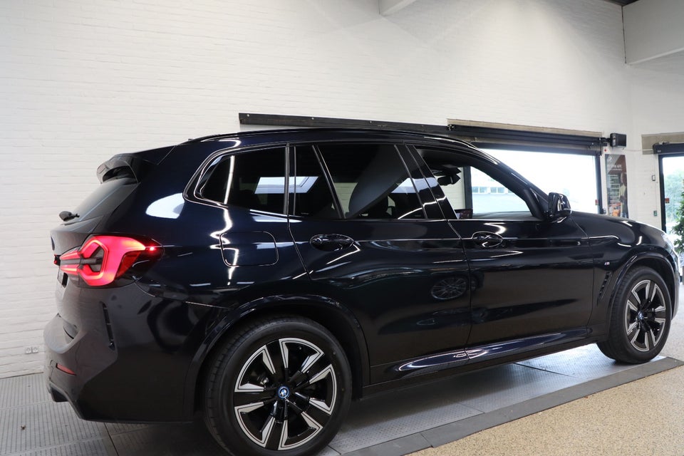 BMW iX3 Charged M-Sport 5d