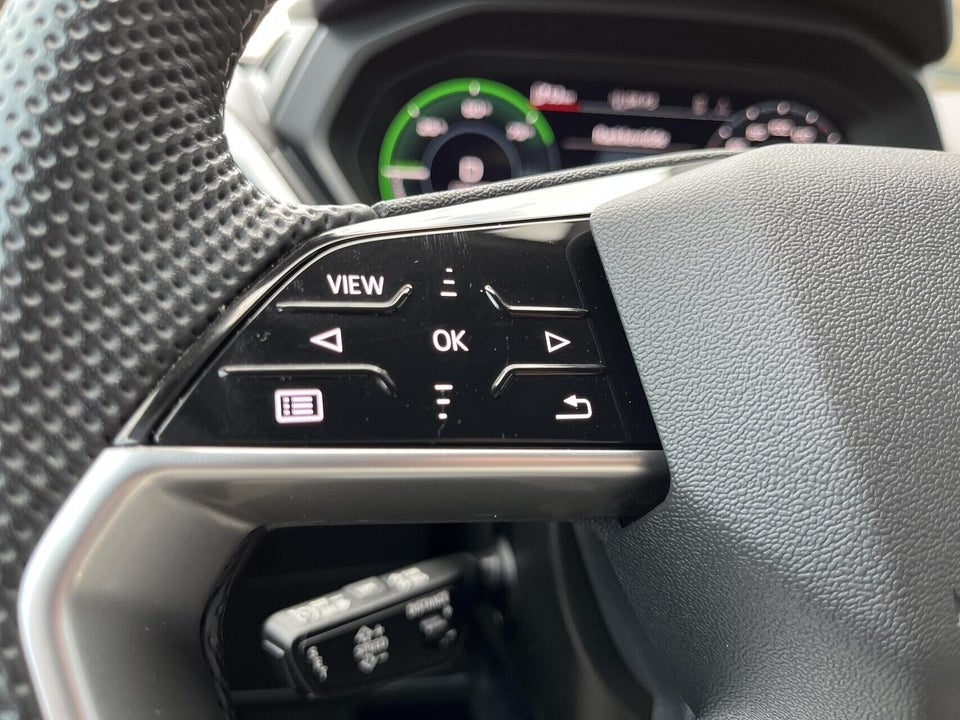 Audi Q4 e-tron 45 Attitude S-line Sportback quattro 5d