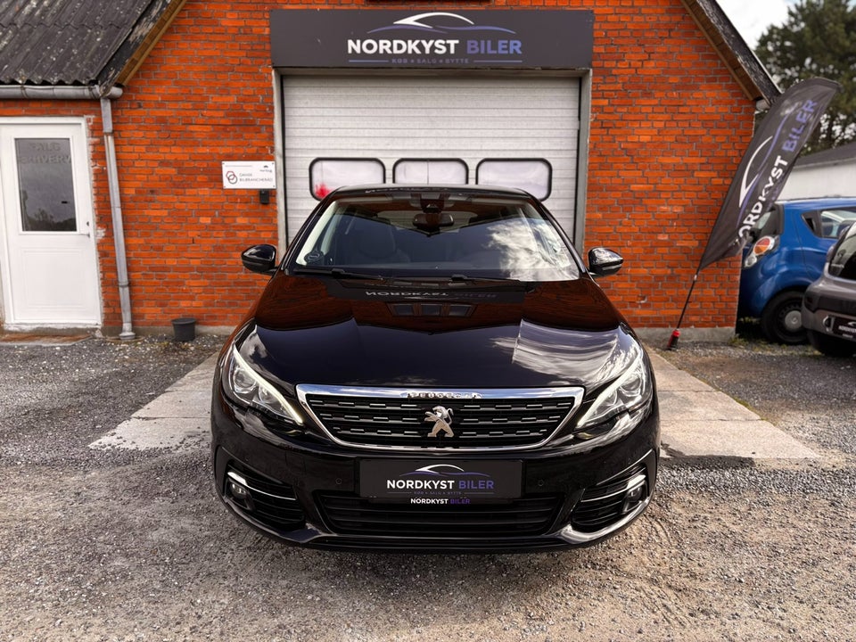Peugeot 308 1,6 BlueHDi 120 Allure Sky 5d