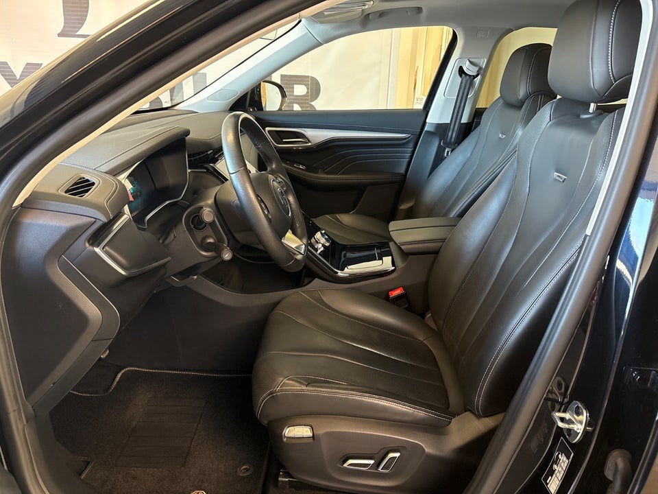 MG Marvel R Luxury 5d