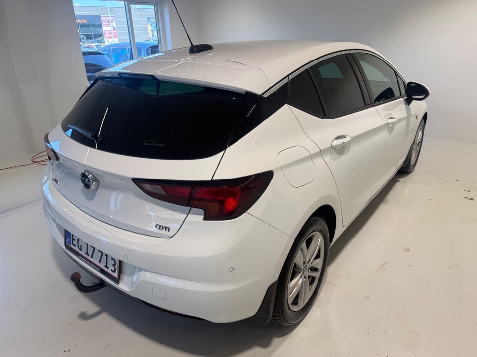 Opel Astra 1,6 CDTi 136 Innovation aut. 5d