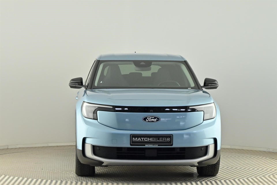 Ford Explorer 84 Select Extended Range AWD 5d