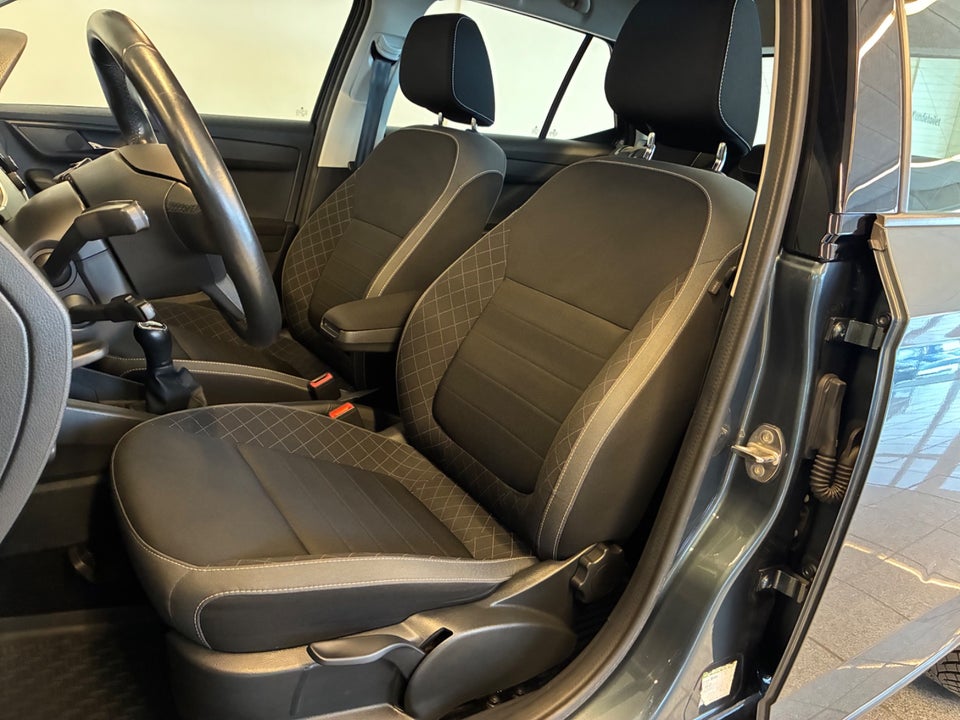 Skoda Fabia 1,0 TSi 95 Ambition 5d