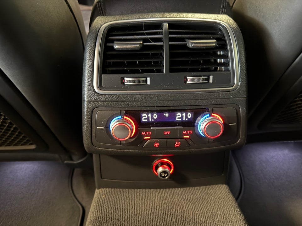 Audi A6 3,0 TDi 218 Avant quattro S-tr. 5d