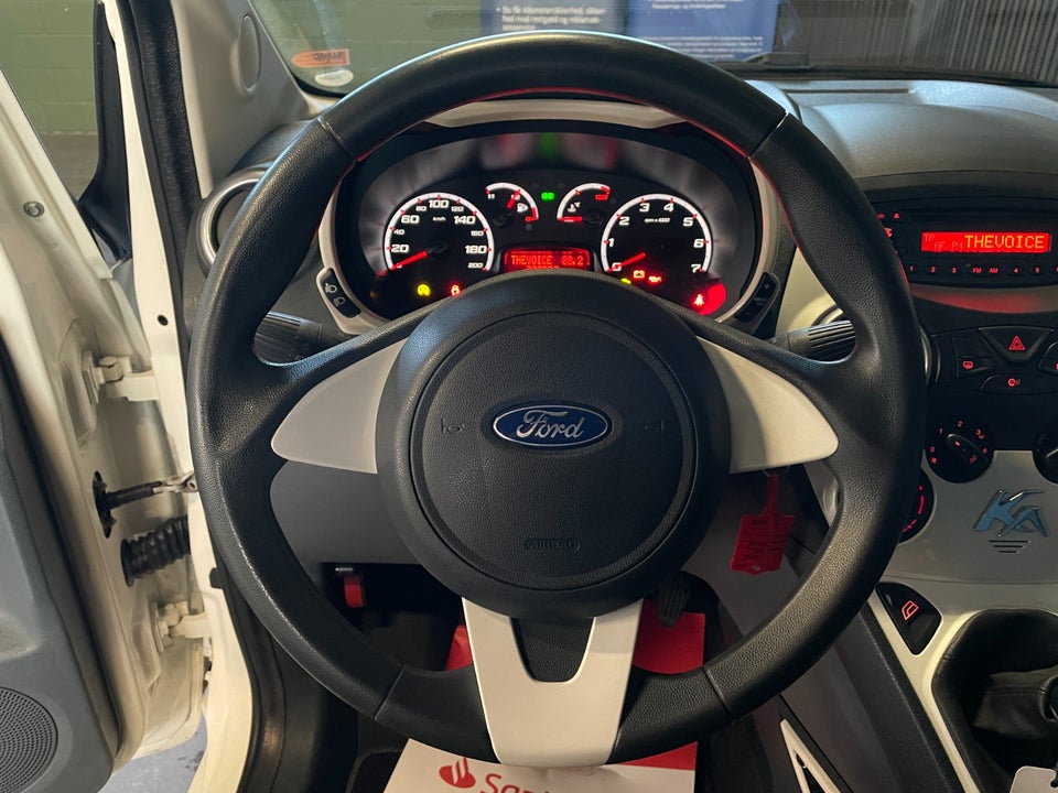 Ford Ka 1,2 Titanium 3d