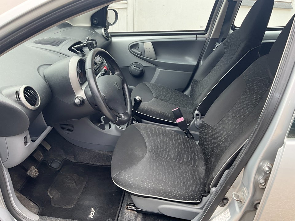 Peugeot 107 1,0 Comfort 5d