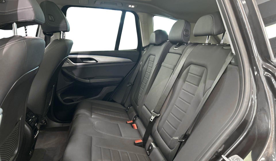 BMW iX3 Inspiring 5d