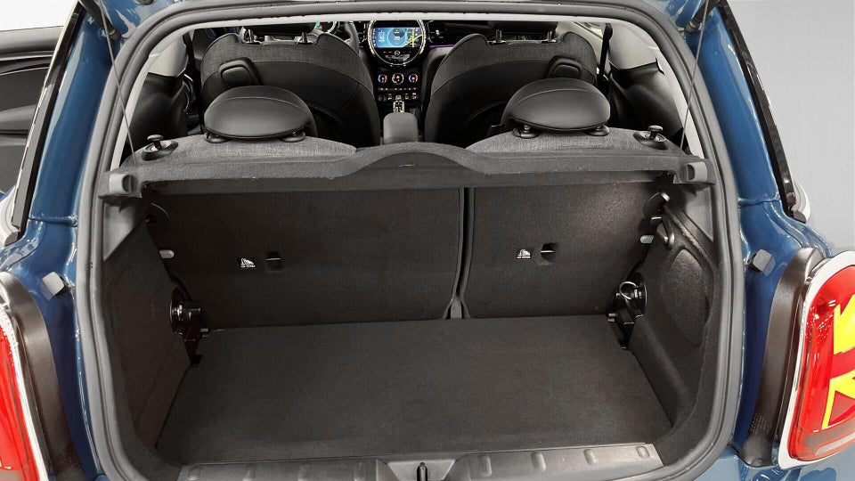 MINI Cooper SE Classic Trim 3d