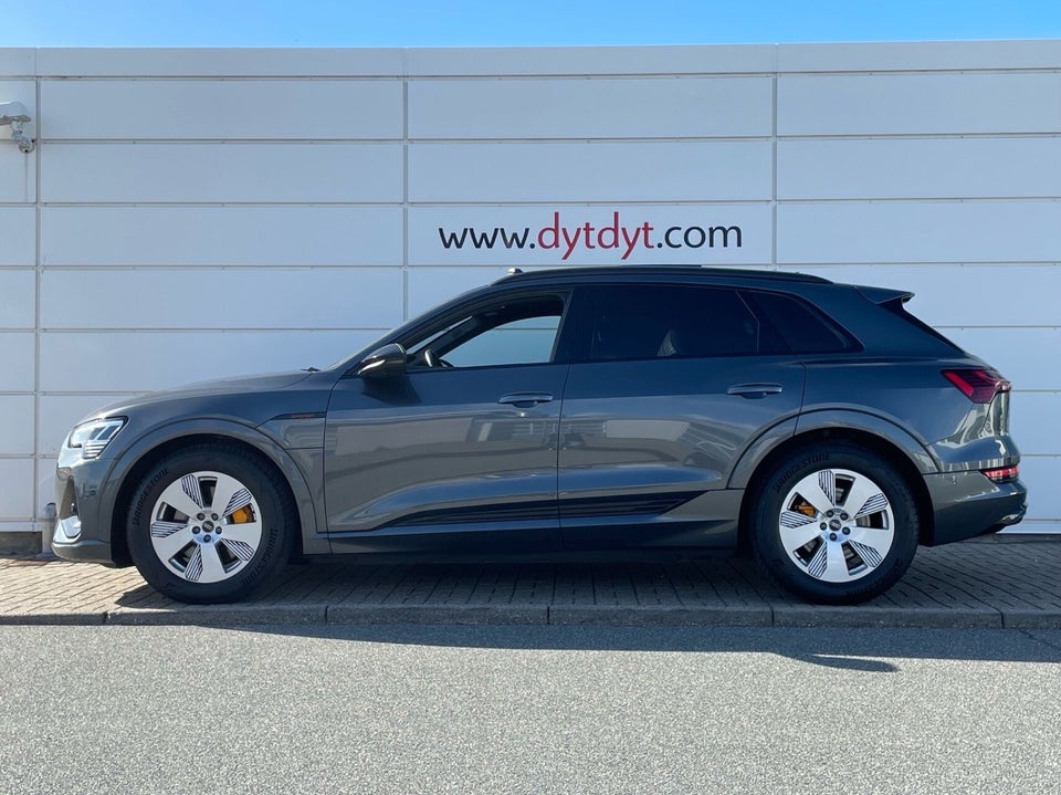 Audi e-tron 55 S-line quattro 5d