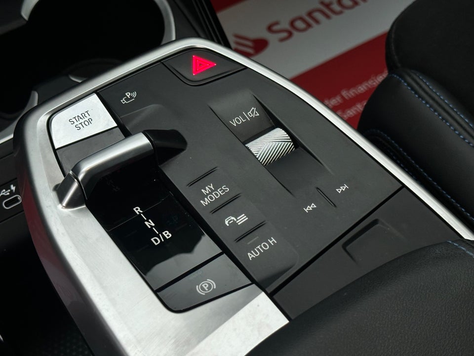 BMW iX1 eDrive20 M-Sport 5d