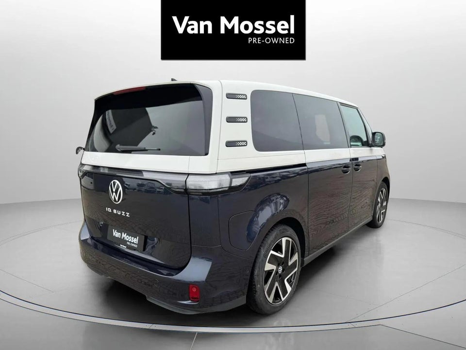 VW ID.Buzz 77 Pro SWB 5d