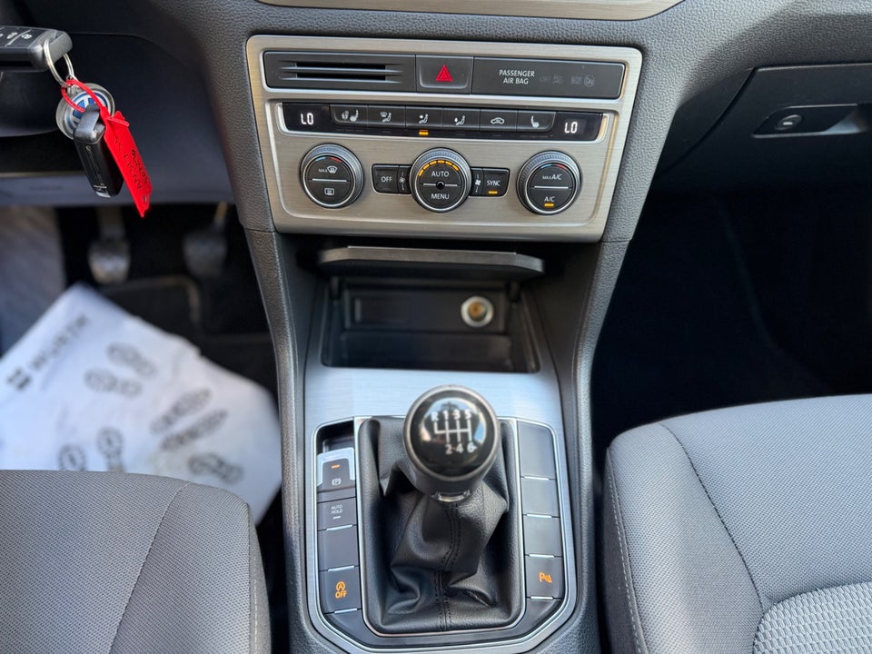 VW Golf Sportsvan 1,4 TSi 125 Highline BMT 5d
