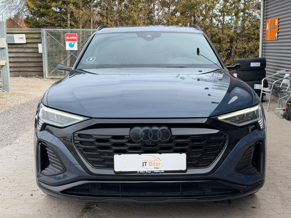 Audi Q8 e-tron 55 S-line Sportback quattro 5d