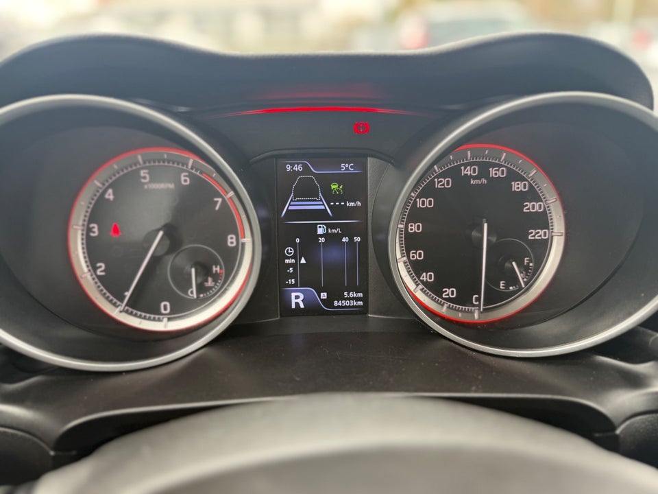 Suzuki Swift 1,2 Dualjet Action CVT 5d