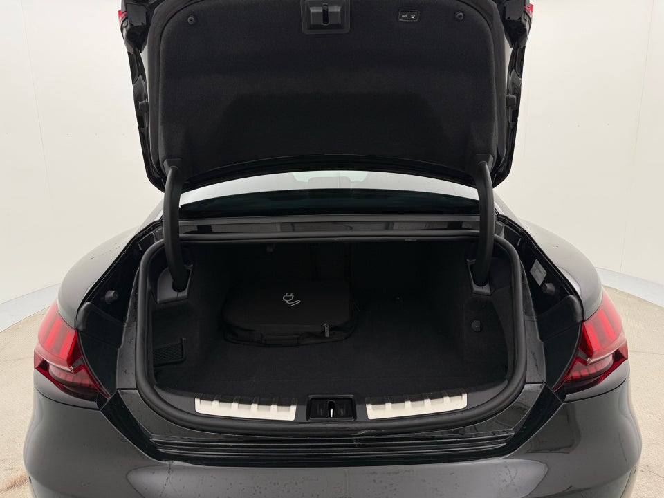 Audi e-tron GT quattro 4d