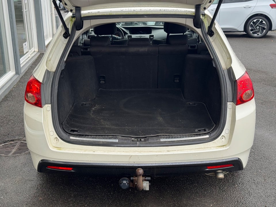 Honda Accord 2,2 i-DTEC Elegance Tourer 5d