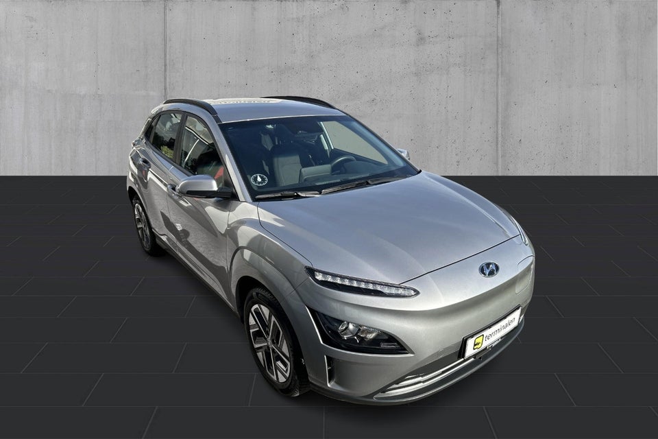 Hyundai Kona 39 EV Essential 5d