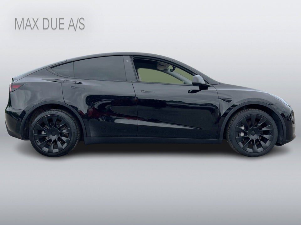 Tesla Model Y Long Range AWD 5d