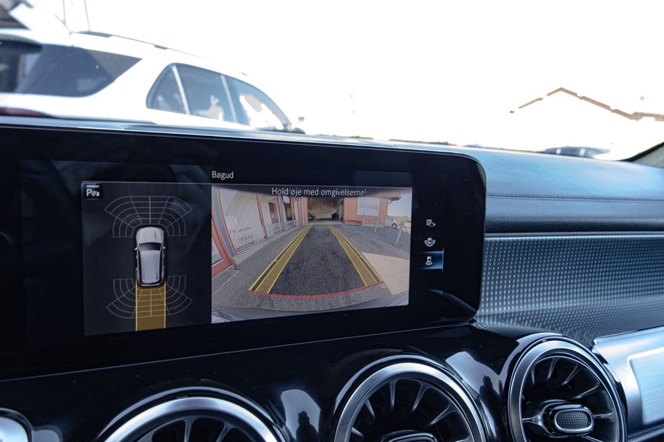 Mercedes EQB300 AMG Line 4Matic 7prs 5d