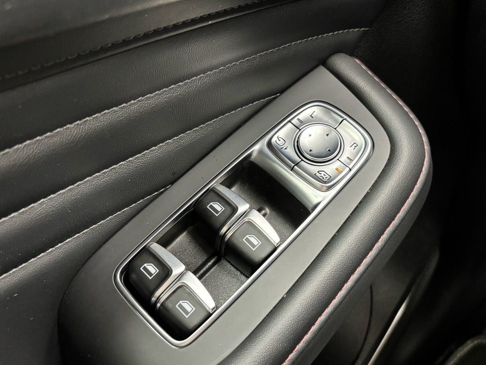 MG EHS 1,5 PHEV Luxury 5d