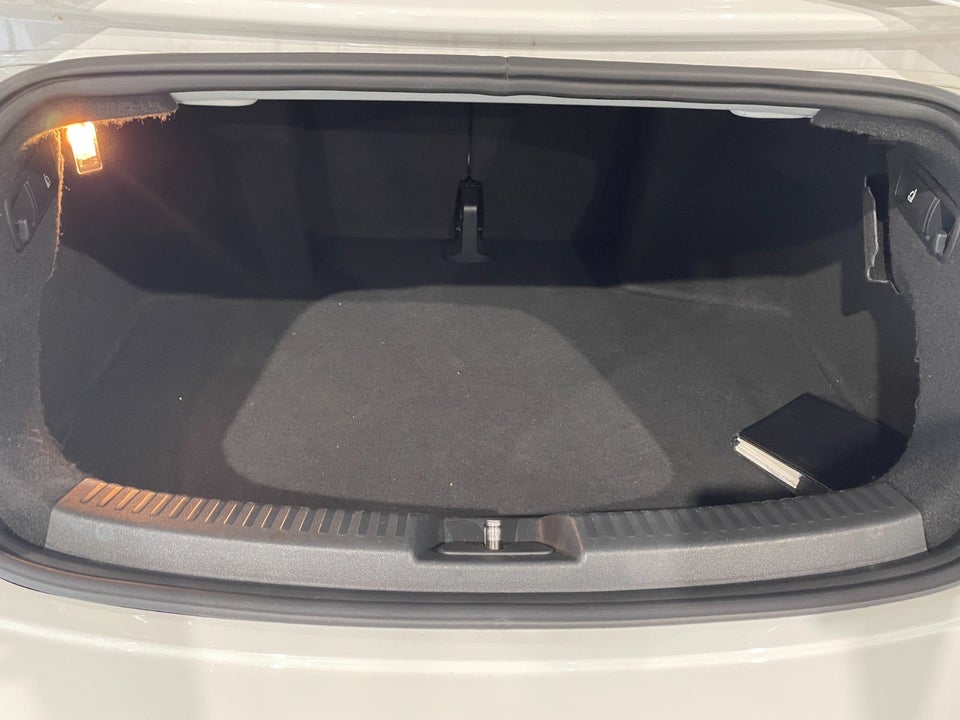 VW The Beetle 1,2 TSi 105 Design Cabriolet 2d