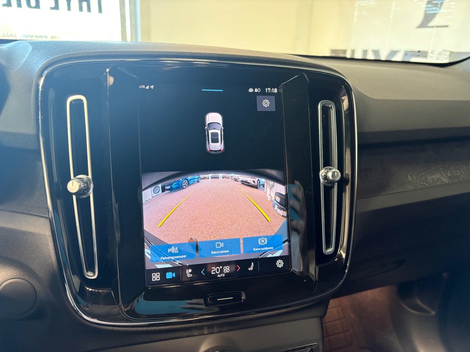 Volvo XC40 P6 ReCharge Plus 5d