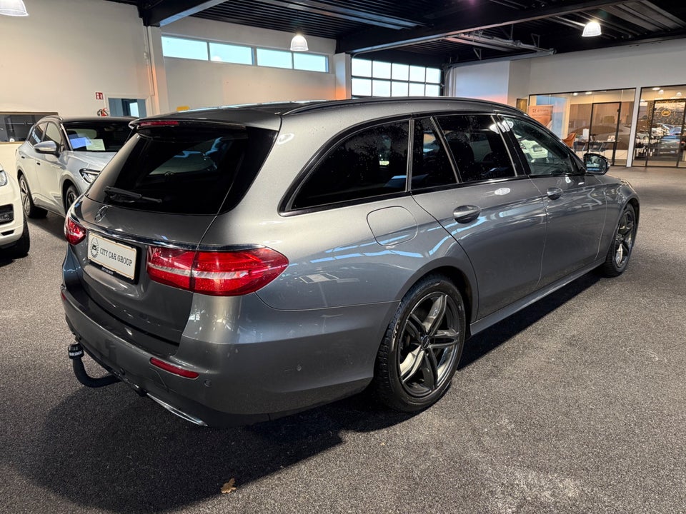 Mercedes E220 d 2,0 AMG Line stc. aut. 5d