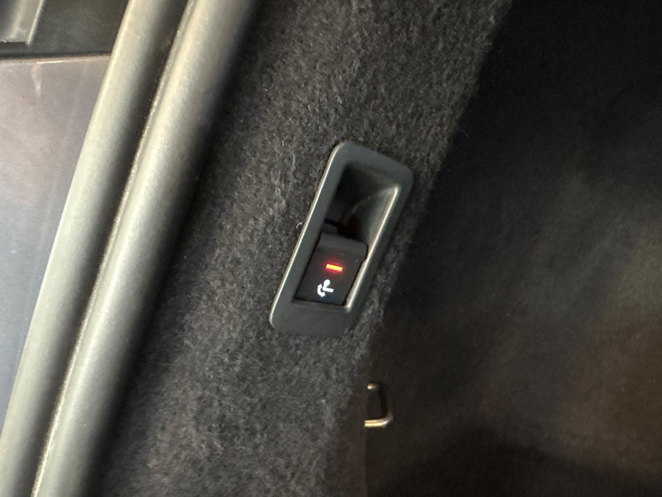 Audi Q4 e-tron 40 S-line 5d