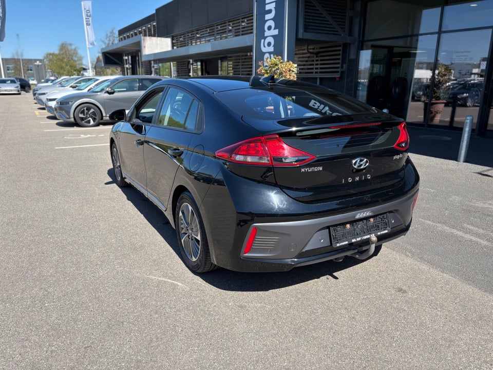 Hyundai Ioniq 1,6 HEV Trend DCT 5d