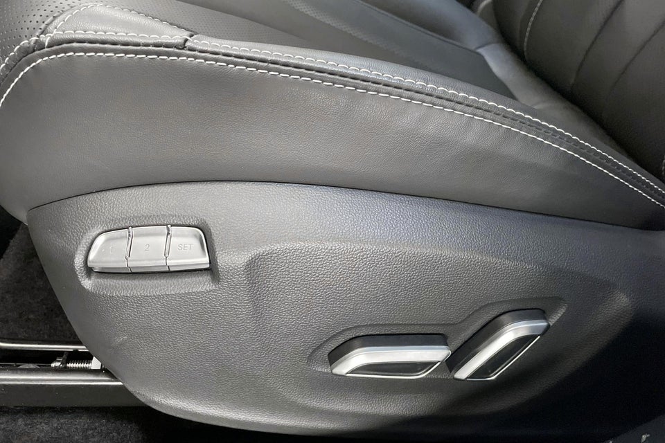 MG Marvel R Performance 5d