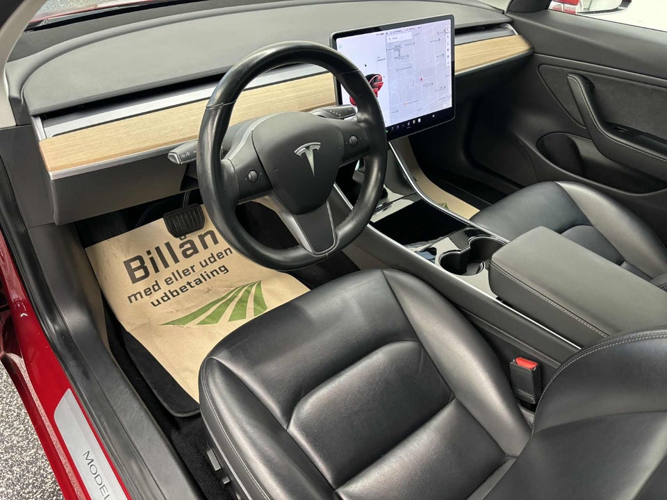 Tesla Model 3 Long Range AWD 4d