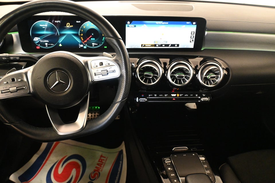Mercedes A250 e 1,3 AMG Line aut. 5d