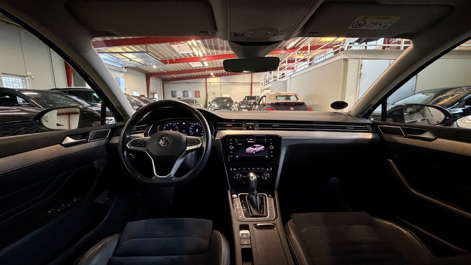 VW Passat 1,5 TSi 150 Elegance+ DSG 4d