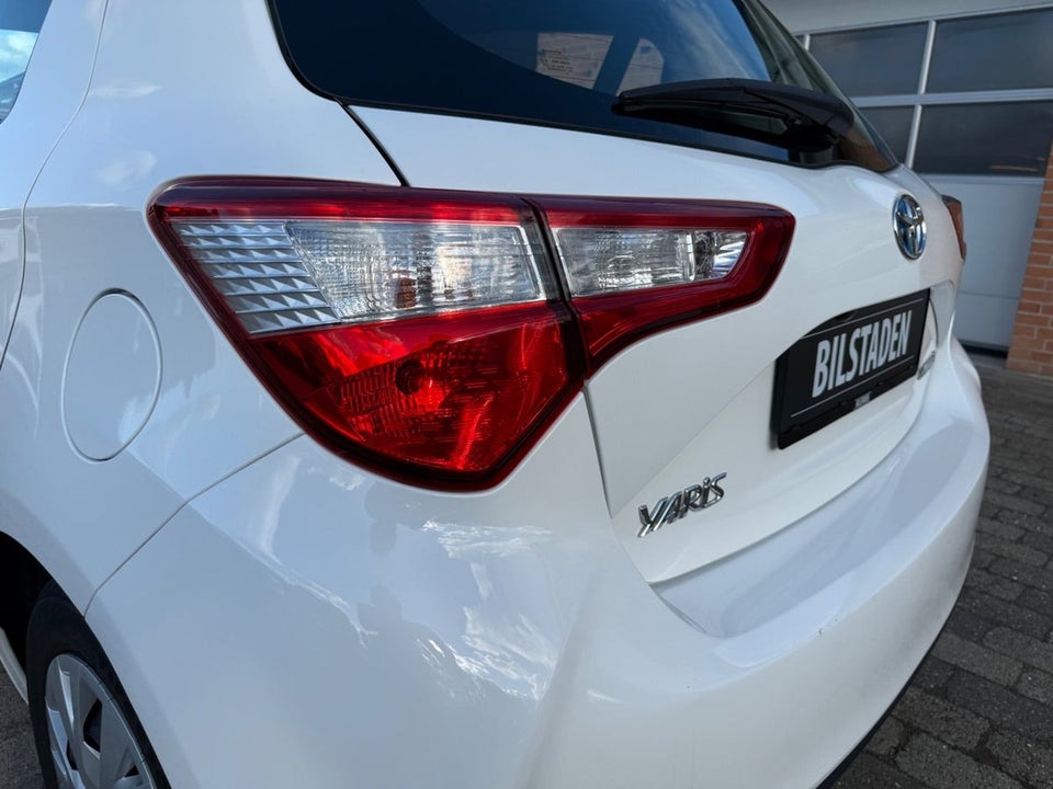 Toyota Yaris 1,5 Hybrid H2 e-CVT 5d