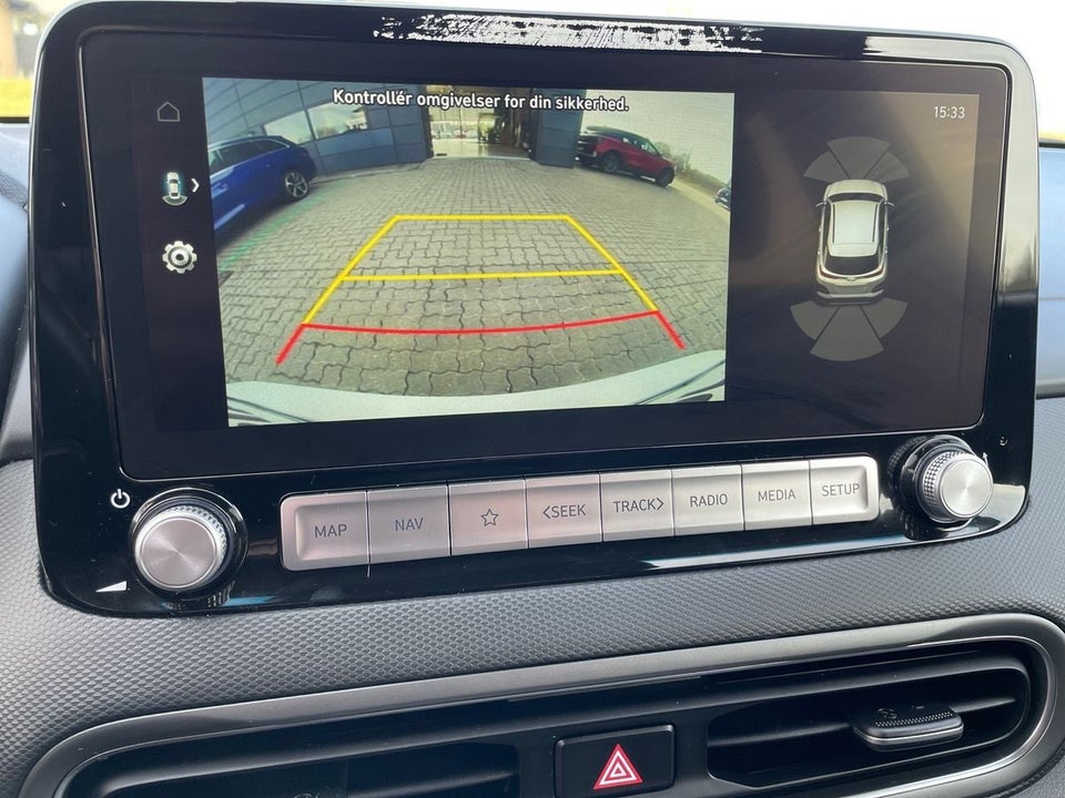 Hyundai Kona 64 EV Essential 5d