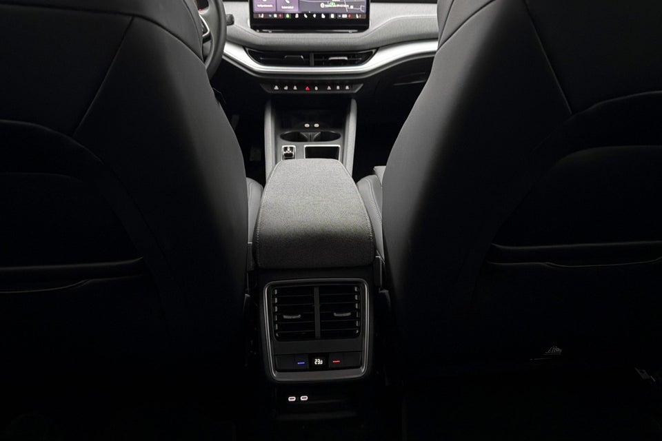 Skoda Enyaq 85 iV Loft 5d