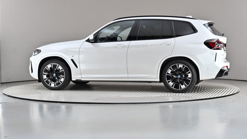 BMW iX3 Charged Plus M-Sport 5d