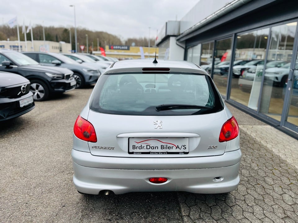 Peugeot 206 1,4 Performance 5d
