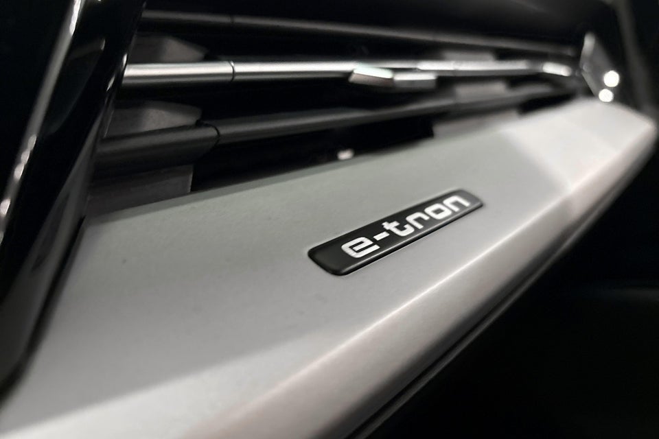 Audi Q4 e-tron 45 S-line Edition 5d