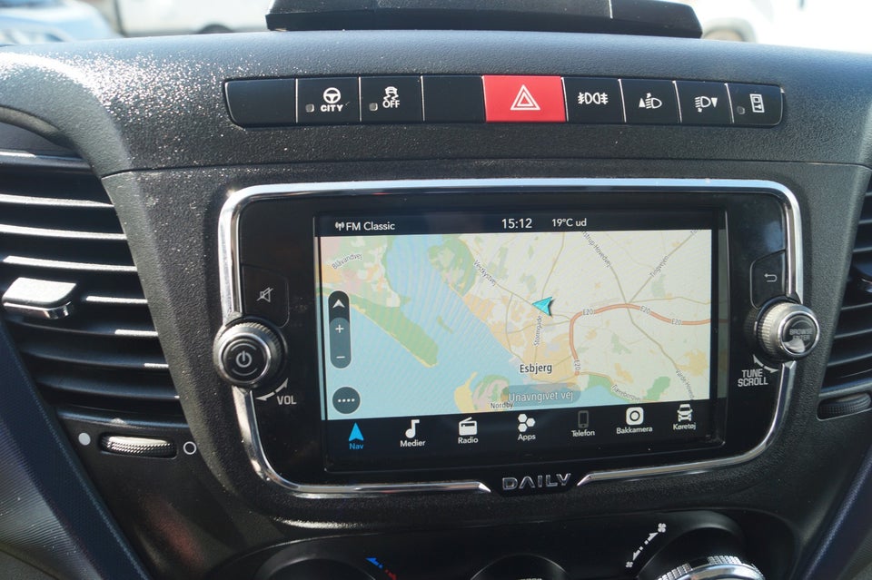 Iveco Daily 2,3 35S16 12m³ Van AG8