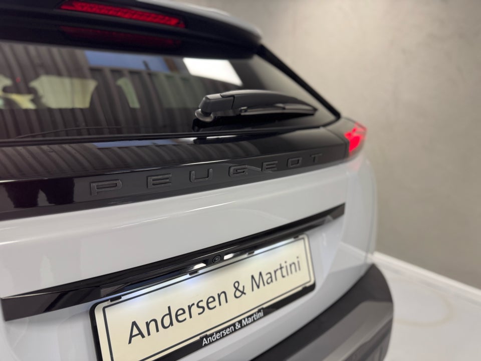 Peugeot e-2008 50 Style 5d