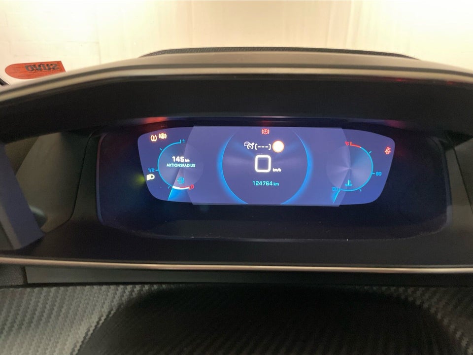 Peugeot 208 1,5 BlueHDi 100 Allure Sky 5d