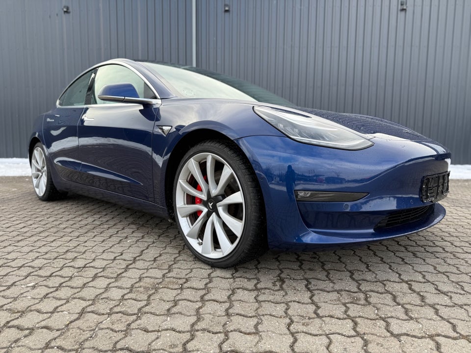 Tesla Model 3 Performance AWD 4d