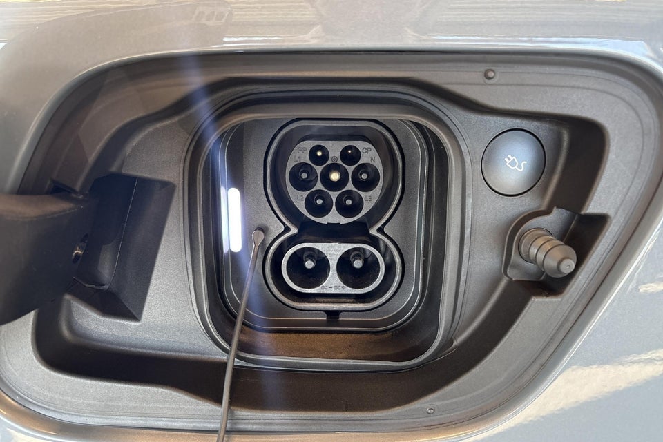 Volvo XC40 P6 ReCharge Core 5d