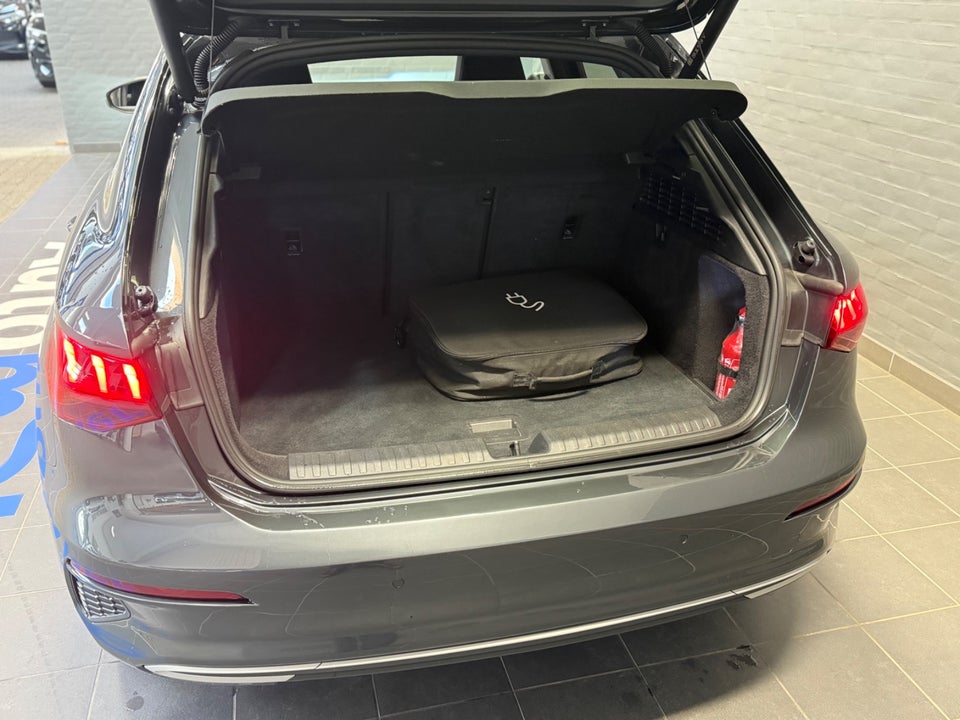 Audi A3 40 TFSi e Advanced Sportback S-tr. 5d