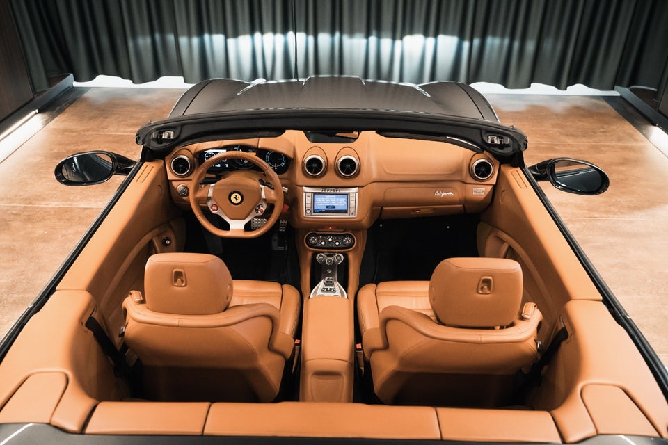 Ferrari California 4,3 F1 2d