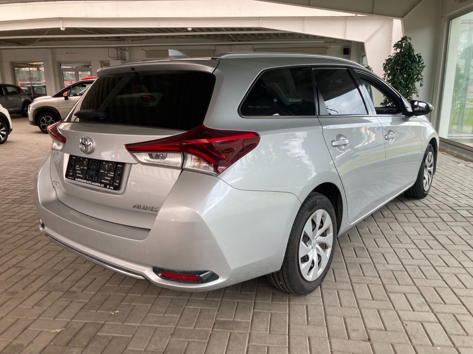 Toyota Auris 1,2 T T2 Comfort Touring Sports 5d