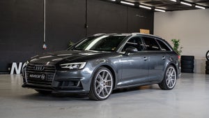 Audi A4, modelår 2016, 290,000 km