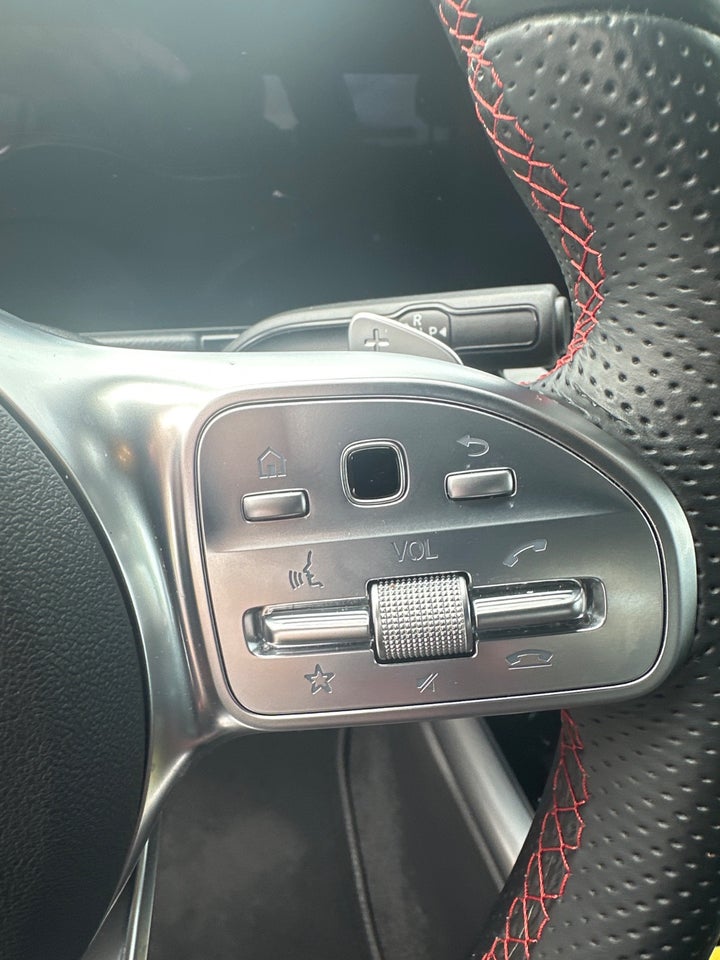 Mercedes EQA350 AMG Line 4Matic 5d